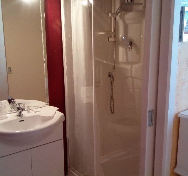 salle de bain privative hôtel