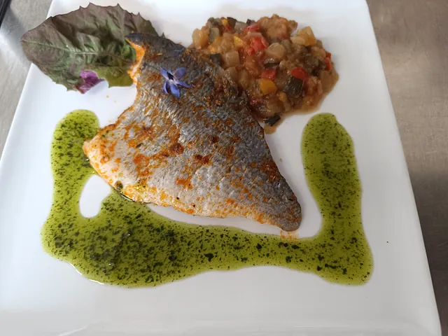 Repas entre amis cuisine la Charrette